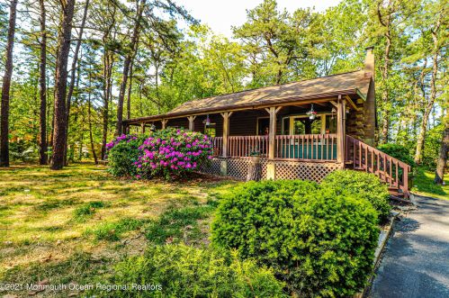 781 Cassville Rd, Jackson Twp, NJ 08527-4918