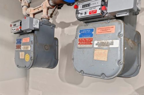 788 Garden St, Bronx NY 10460-1104 exterior