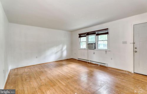 38 Syringa St, Browns Mills NJ 08015-2030 exterior