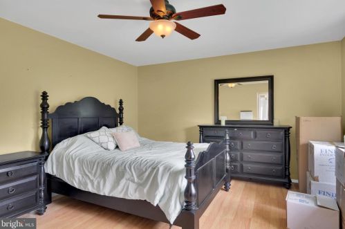 85 Colleen Cir, Trenton NJ 08638-1724 exterior