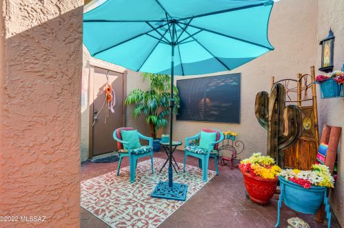 348 Paseo Azul, Green Valley AZ 85614-4137 exterior