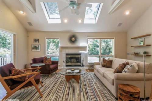 20 Fuller Rd, Briarcliff NY 10510-1328 exterior