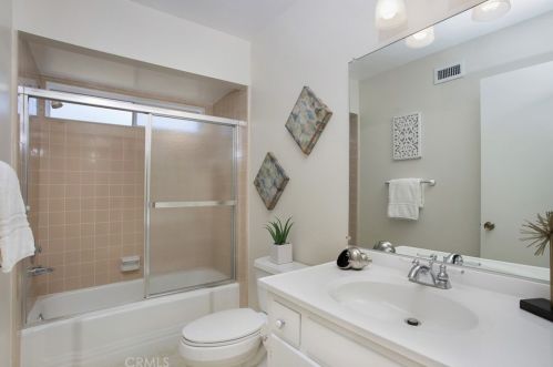 1299 Alta Mesa Dr, Brea CA 92821-1904 exterior