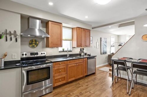 187 42 St, Pittsburgh PA 15201-3137 exterior