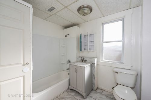 5200 Morgan St, Chicago IL 60643-2218 exterior