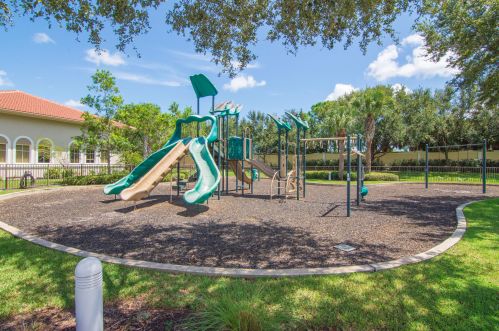 10317 Crosby Pl, Fort Pierce FL  34986-3055 exterior