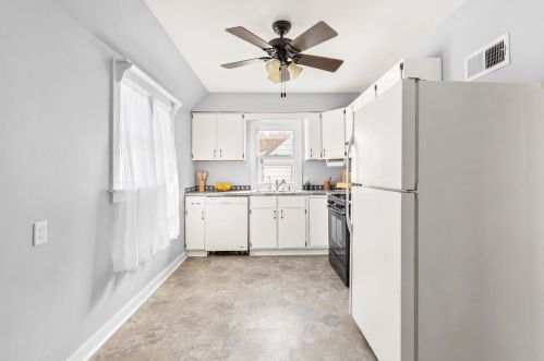 9040 Lapham St, Milwaukee WI 53214-4271 exterior