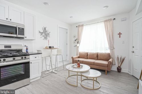 1650 Cheltenham Ave, Philadelphia PA 19126-2919 exterior