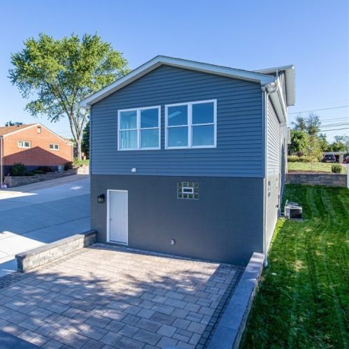 5547 Glass Rd, Pittsburgh PA  15205-9435 exterior