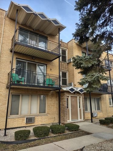 8449 Kedzie Ave, Chicago, IL 60652-3335