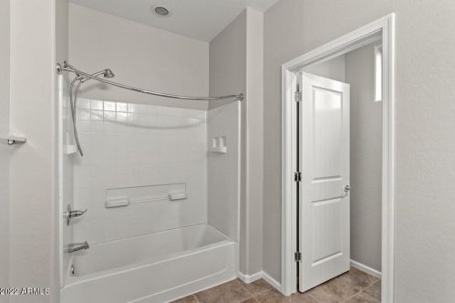 7312 18th Ln, Phoenix AZ  85041 exterior