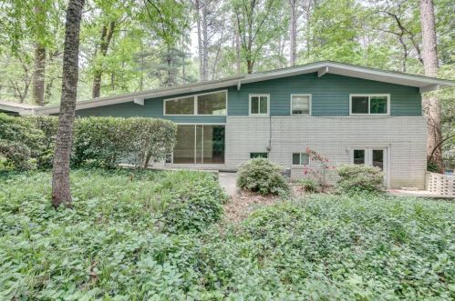2519 Cravey Dr, Atlanta, GA 30345-1413