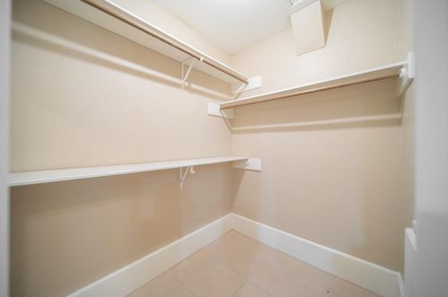 5203 Mnr Gln Dr, Humble TX 77345-1456 exterior