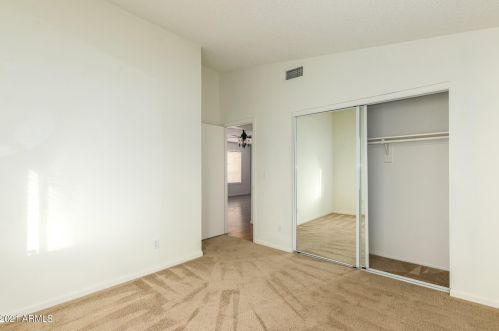 9443 44th St, Phoenix AZ 85032-3445 exterior