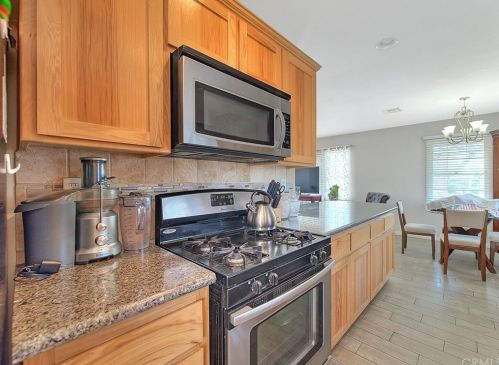 9045 Dalberg, Bellflower CA 90706-2005 exterior