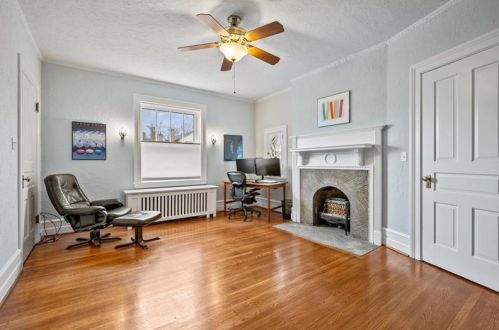 5317 Ellsworth Ave, Pittsburgh PA 15232-1803 exterior