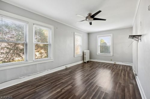 714 Irvington Ave, Maplewood NJ 07040-1608 exterior