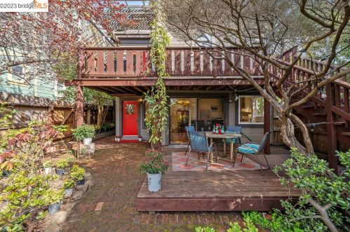 2122 Sacramento St, Berkeley CA 94702-1905 exterior