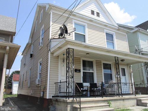 469 High St, Hanover, PA 17331-3920