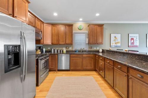 3419 Kolmar Ave, Chicago IL 60712-4703 exterior