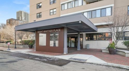 8 Whittier Pl, Boston MA  exterior