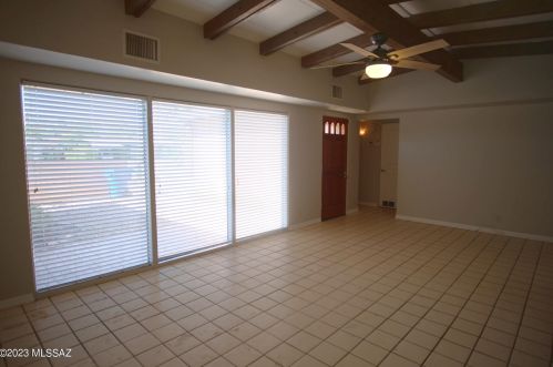 5708 3rd St, Tucson AZ  85711-1518 exterior