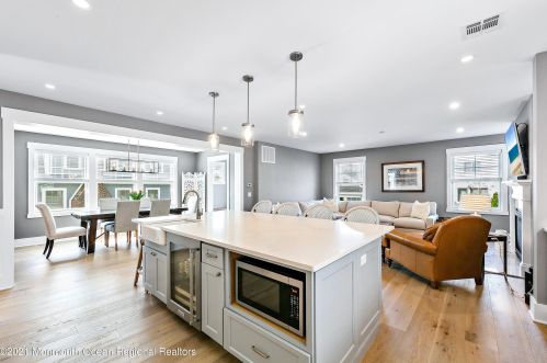 170 Osborne Ave, Point Pleasant Beach NJ  08742-4624 exterior