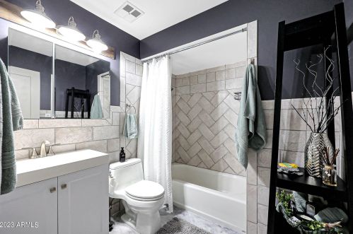 18811 12th Ave, Phoenix AZ  85027-5514 exterior