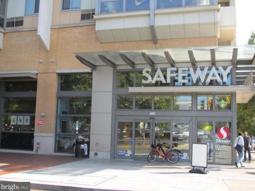 475 K St, Washington DC  20001-5252 exterior