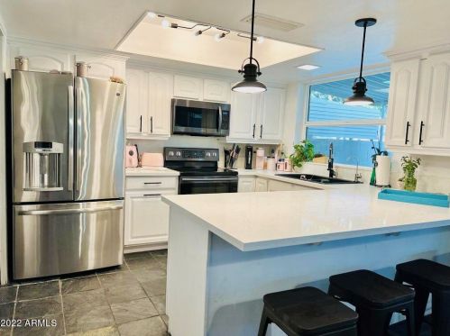 2451 Emile Zola Ave, Phoenix AZ 85032-6225 exterior