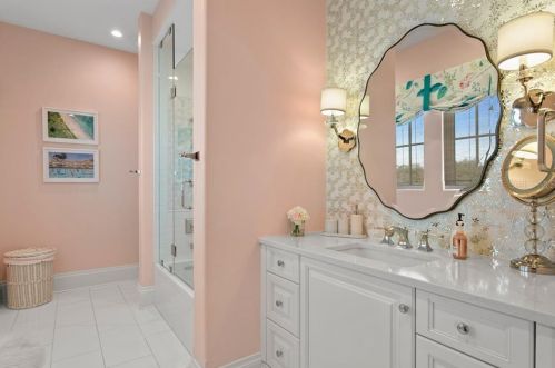 2621 Dundee St, Tampa FL  33629-7516 exterior