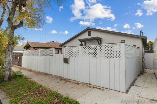 320 30th St, San Diego CA 92113-2424 exterior