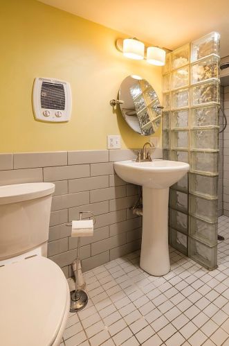 1657 Charles Ave, Saint Paul MN 55104-2226 exterior