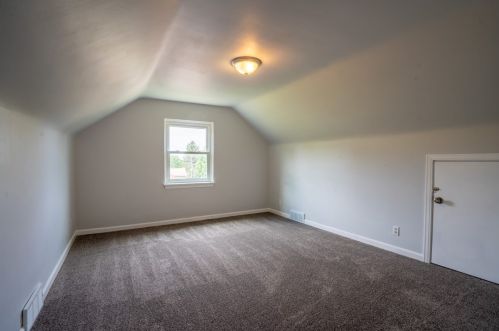 1299 Morrow Rd, Pittsburgh PA  15241-3501 exterior