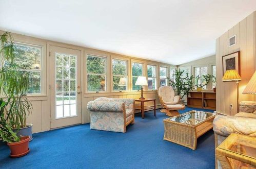 89 Luyster St, Huntington Station NY 11746-4422 exterior