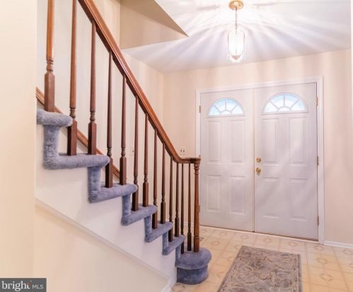 342 George Dye Rd, Trenton NJ 08691-3311 exterior