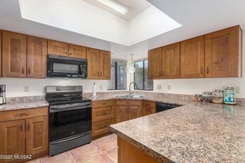 1080 Eagle Lndg Pl, Tucson AZ 85737-9230 exterior