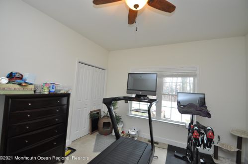 1532 Sommerell Ave, Lacey NJ 08731-3456 exterior