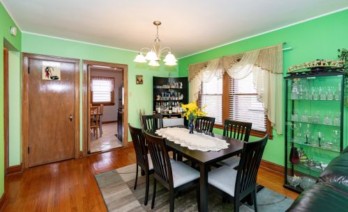 2931 Meade Ave, Chicago IL 60634-1522 exterior