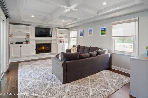 91 Ward Ave, Locust NJ 07760-2032 exterior