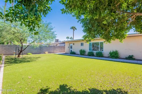 2604 Summit Pl, Chandler AZ 85224-1036 exterior