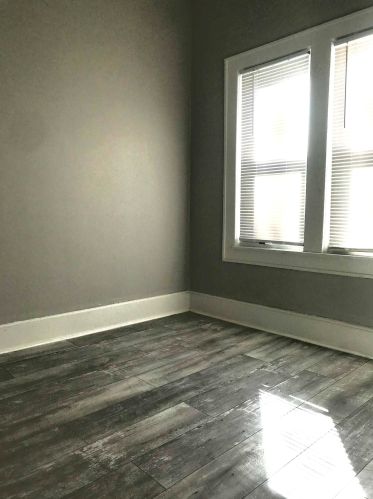 2484 Chambers St, Milwaukee WI  53206-1127 exterior