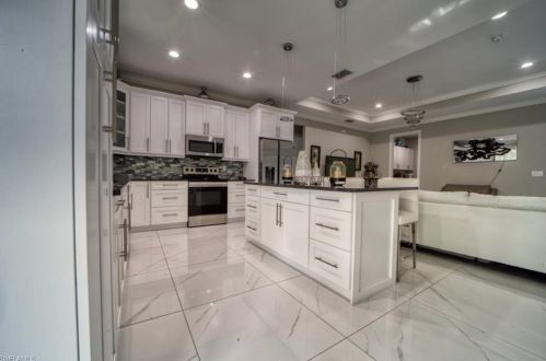 2620 18 Ave, Naples FL 34120-5505 exterior