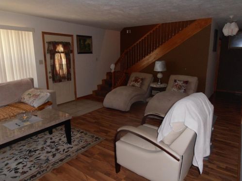 4531 6th Ave, Gary, IN 46403-2716