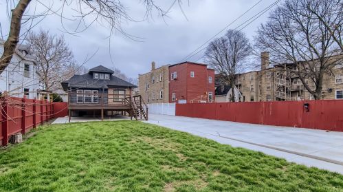 126 Menard Ave, Chicago IL 60634-5221 exterior