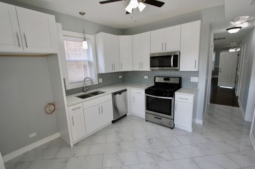 937 Long Ave, Chicago IL 60641-1348 exterior