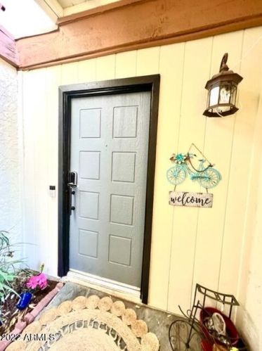 2451 Emile Zola Ave, Phoenix AZ 85032-6225 exterior