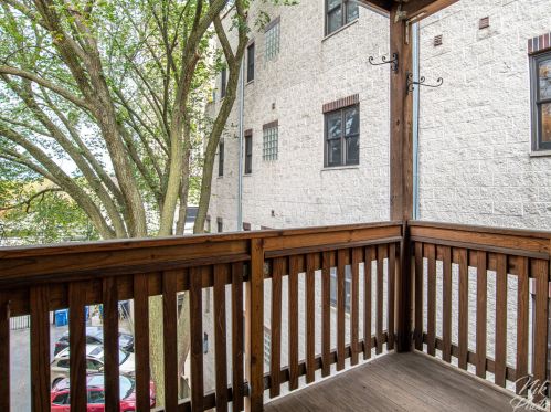 5351 Kenmore Ave, Chicago IL  60640-2460 exterior