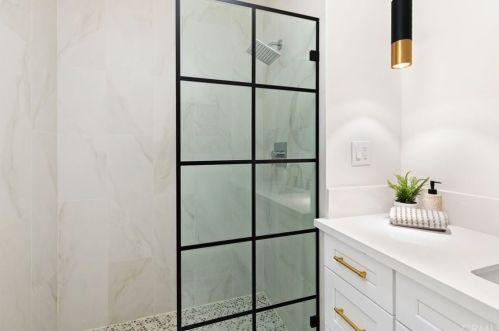 13422 Epping Way, Tustin CA  92780-4743 exterior