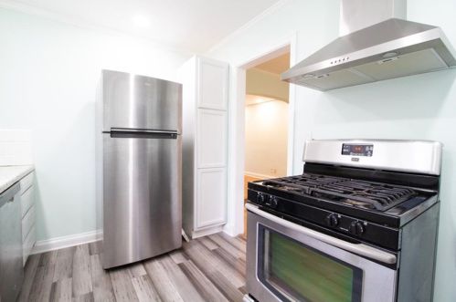 1855 Broad Ave, Atlanta GA 30344-2403 exterior